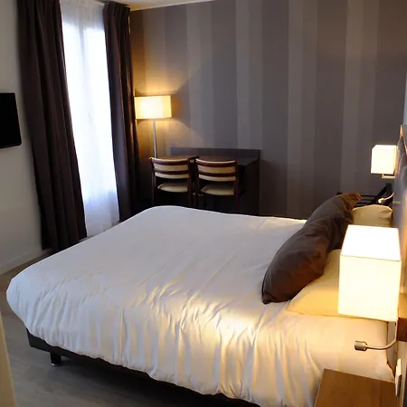 De Flore - Montmartre 3* Paris