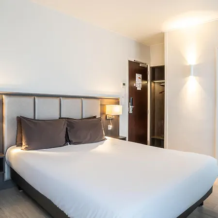 De Flore - Montmartre 3* Paris