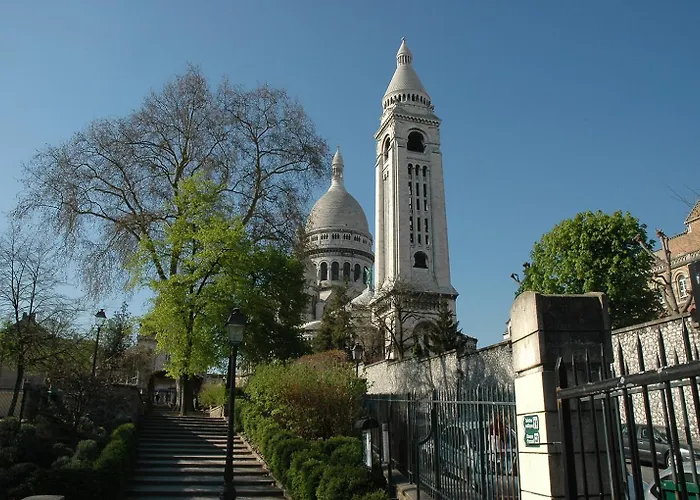 Szálloda De Flore - Montmartre