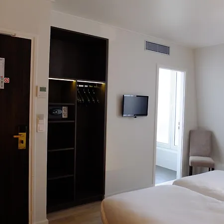 De Flore 3* Paris