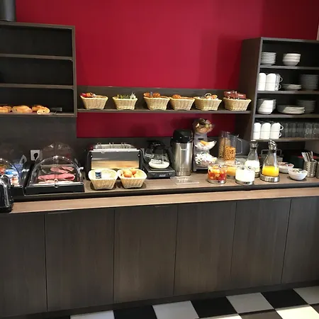 De Flore - Montmartre Hotell 3*