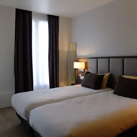 De Flore - Montmartre Hotel Paříž