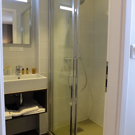 De Flore - Montmartre Paris