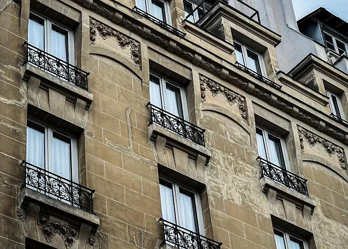 De Flore - Montmartre Paris