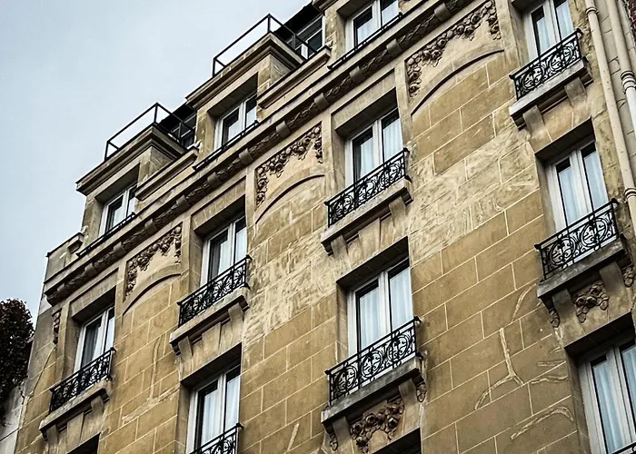 De Flore - Montmartre Hotell 3*