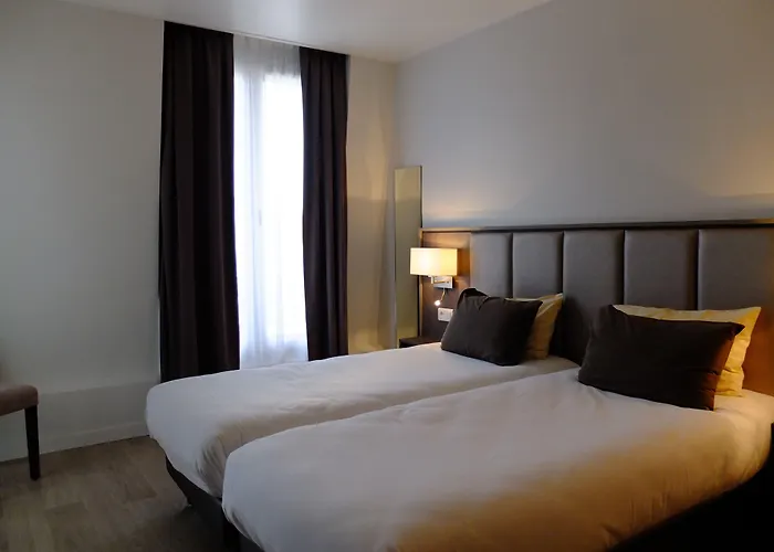 De Flore - Montmartre Hotell Paris