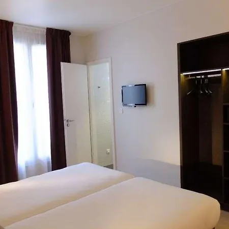 De Flore Hotel